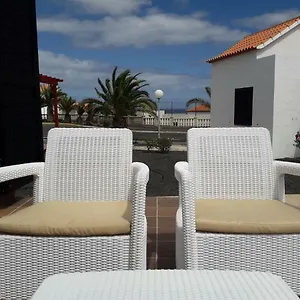 sun-luz-apartments-84.hotelsfuerteventura.org/